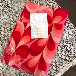 LuLaRoe TC Valentine’s Leggings NWT